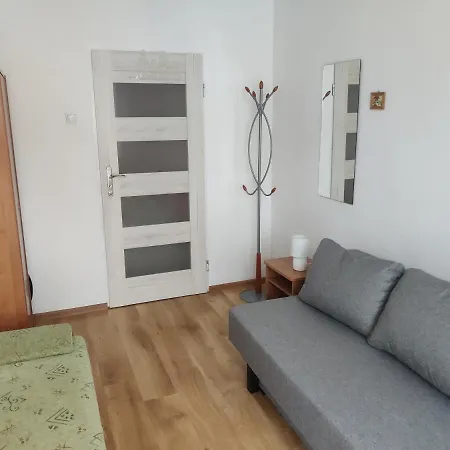 ホームステイ Goscinne Zofia